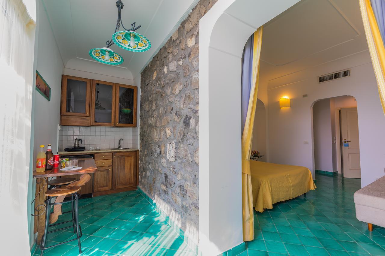 Bacio Del Sole B&B Positano Kamer foto