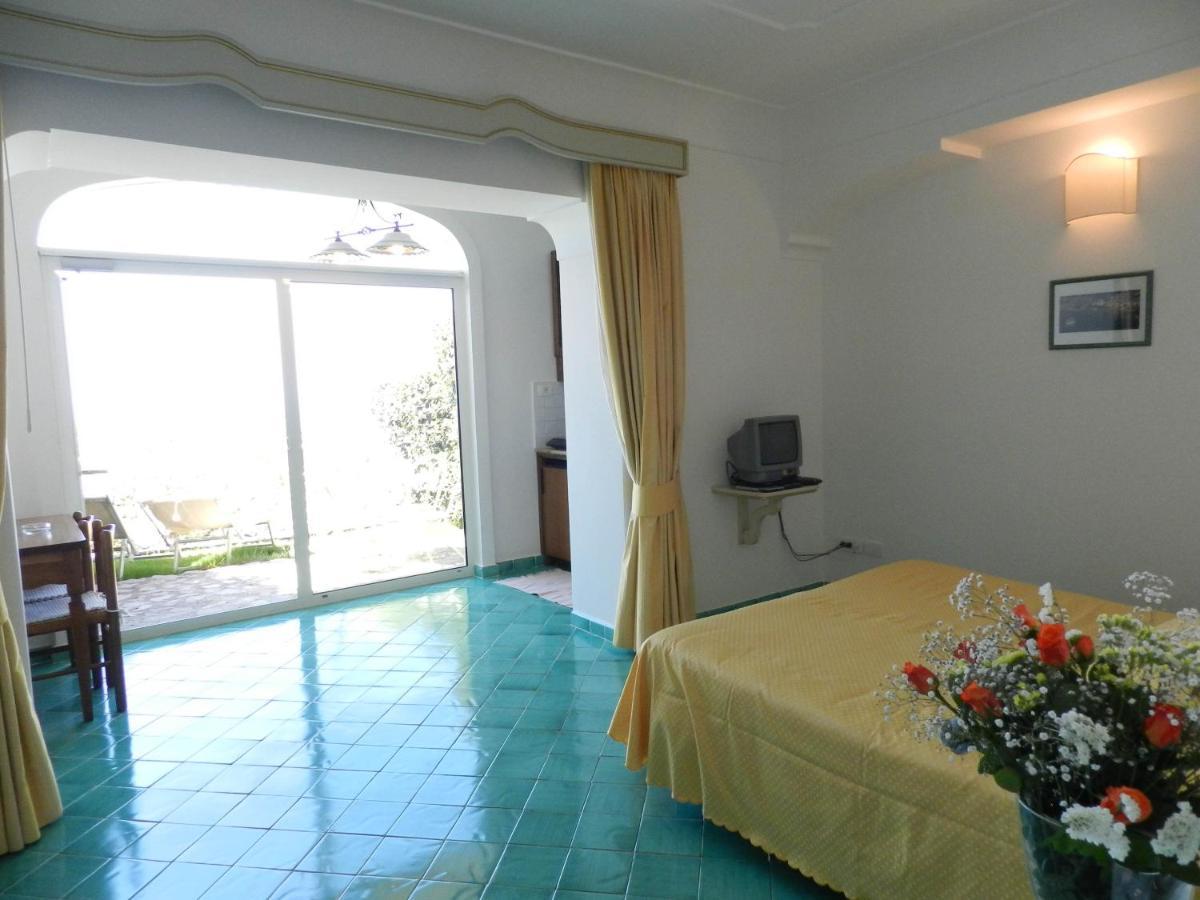 Bacio Del Sole B&B Positano Buitenkant foto